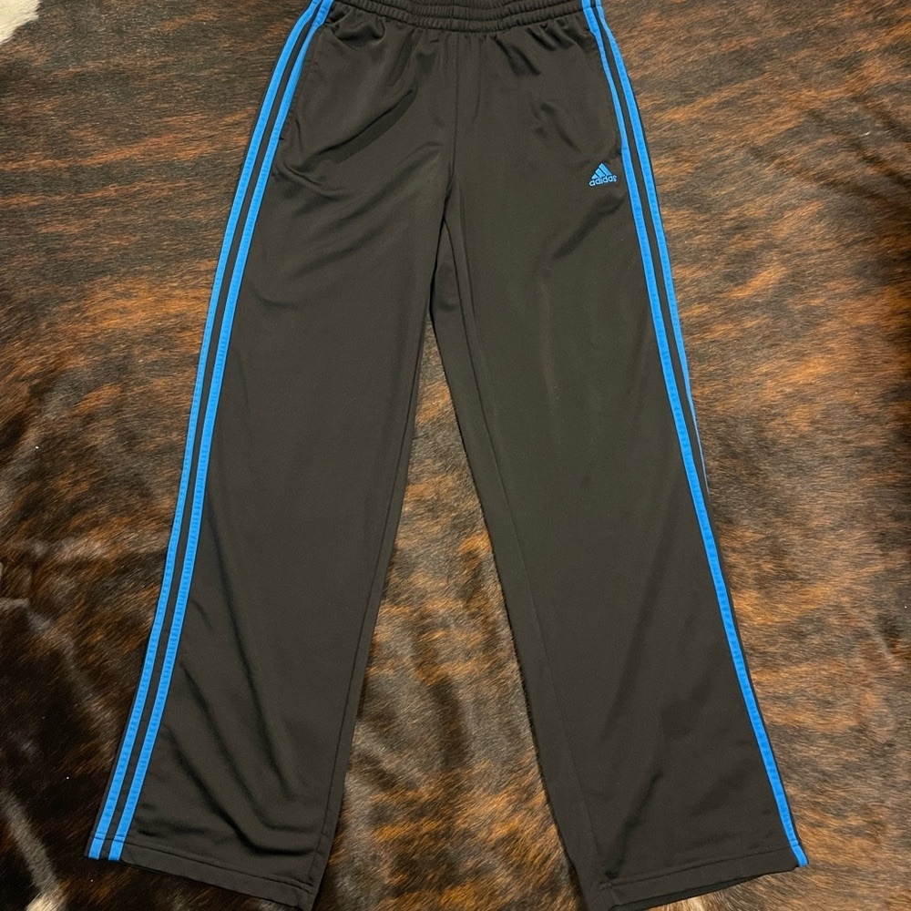 Women’s Adidas sweats